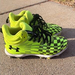 Under Armour Kids' Neon Green Checkerboard Baseball Cleats